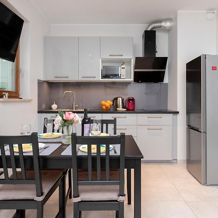 Apartament Z Widokiem Na Morze Obok Parku Millenium W Gdansku By Noclegi Renters Exterior foto
